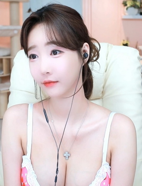 青柠直播破解盒子/