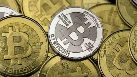 10年比特币多少钱一个