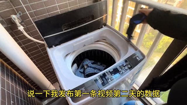 姐妹们,我也开始赚钱了,抖音是真的能帮我实现梦想!#记录真实生活