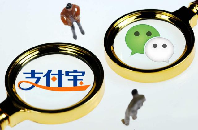 支付宝绑定银行卡，删除手机里的这几张照片以防大麻烦