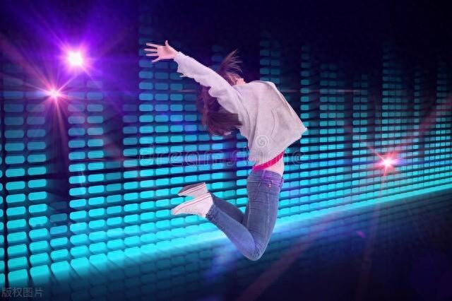 如何在抖音挣到第一个1000万？从0到千万，抖音变现的四个必经阶段