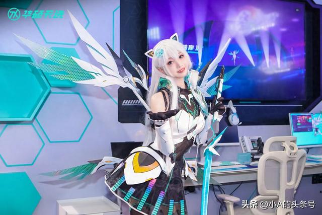 Title: 游戏显示器选购：尺寸不仅是预算问题，画质和性能也不能忽视！