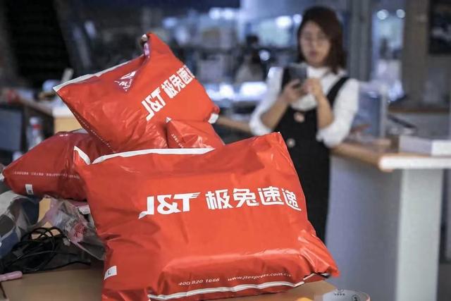 商家生死存亡：拼多多的‘仅退款’政策，是拯救还是毁灭？